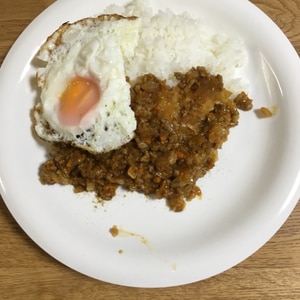 スパイス香る♪簡単ドライカレー